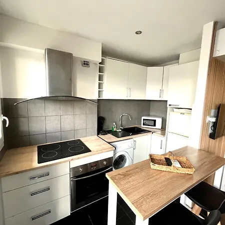 T2 Calme - Centre De - Parking - Clim *