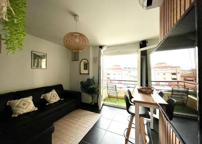 T2 Calme - Centre De - Parking - Clim